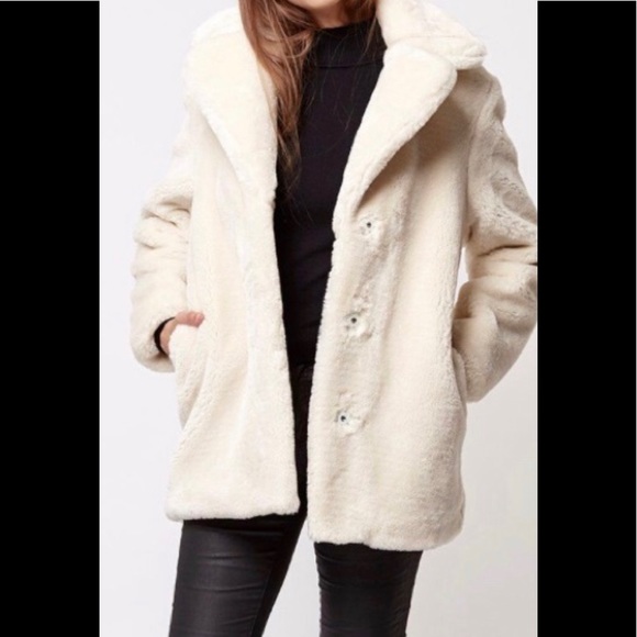 TOPSHOP Faux Fur Coat - Picture 4 of 6